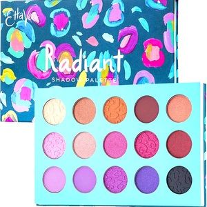 Radiant Eyeshadow Palette from Etta Vee | 15 Colors | Giftable Eye Makeup